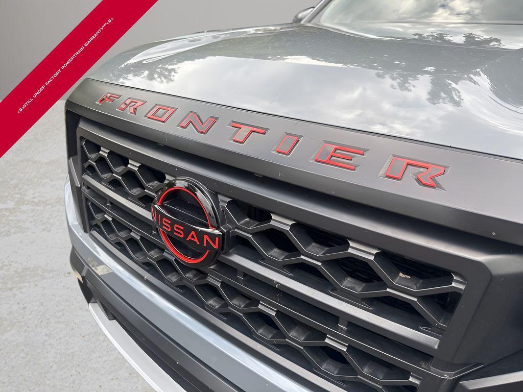 2024 Boulder Gray Pearl Nissan Frontier