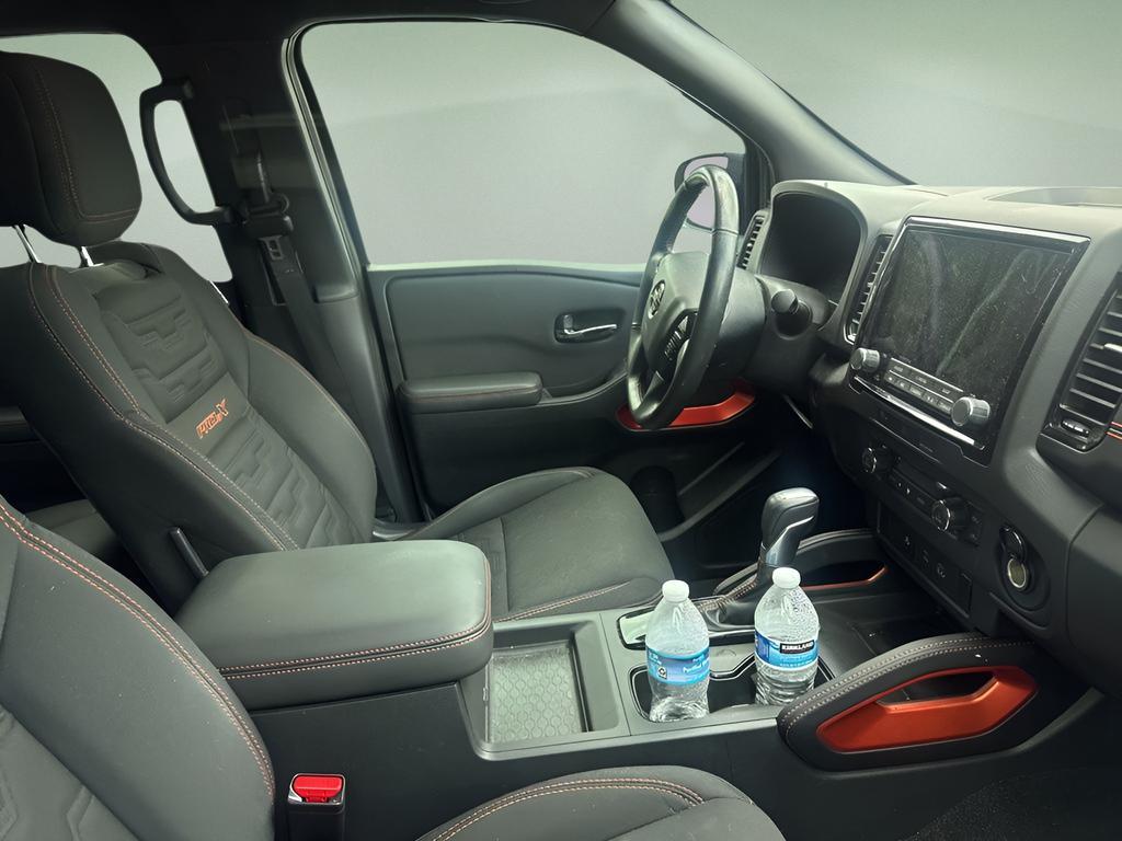 2024 Boulder Gray Pearl Nissan Frontier