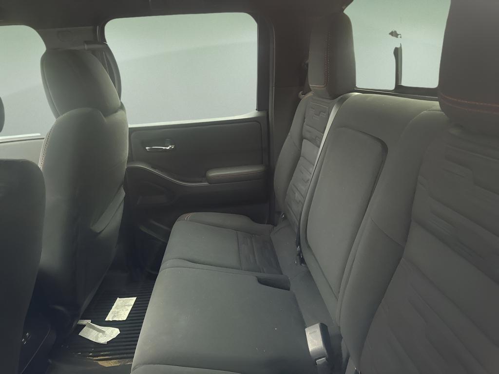 2024 Boulder Gray Pearl Nissan Frontier