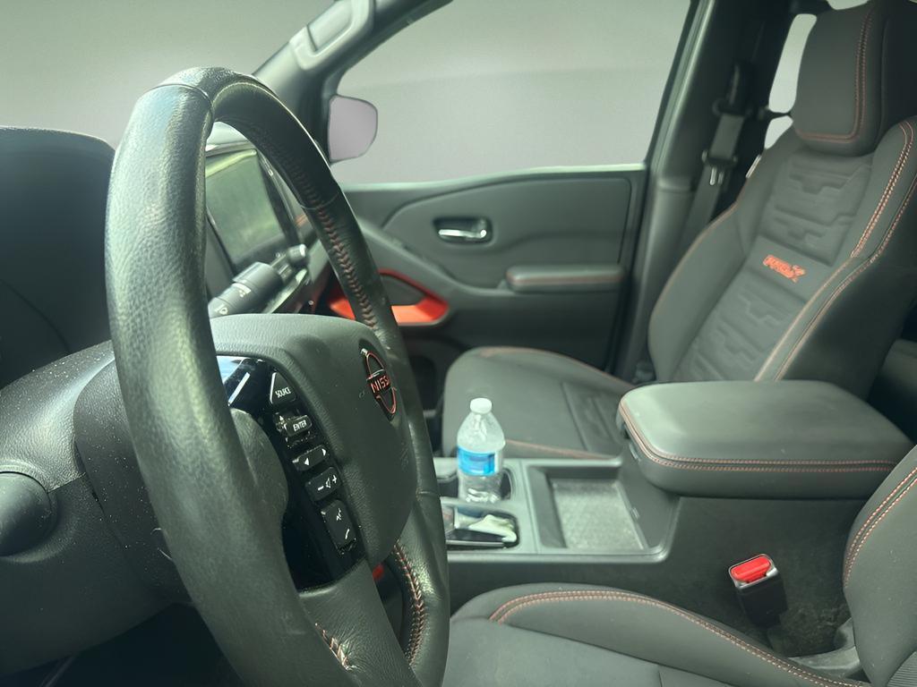 2024 Boulder Gray Pearl Nissan Frontier