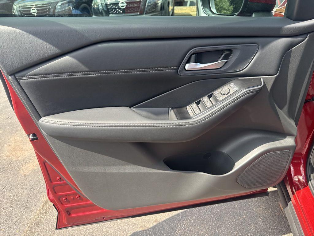 new 2026 Nissan Rogue car, priced at $29,951