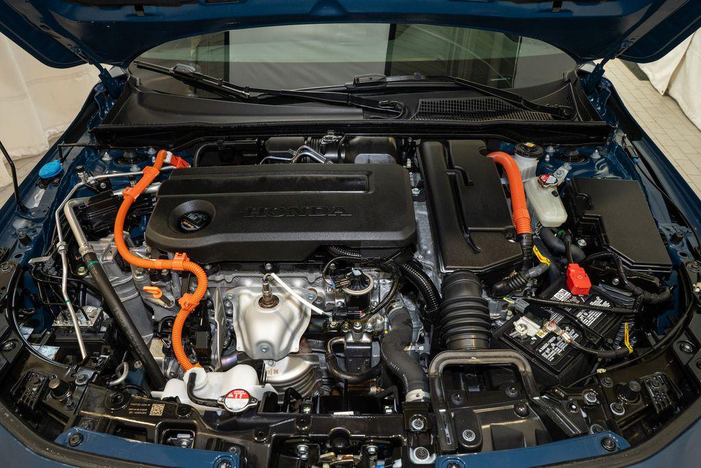used 2025 Honda Civic Hybrid car, priced at $27,997