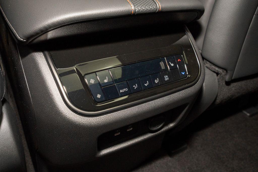 new 2026 Nissan Armada car, priced at $79,948