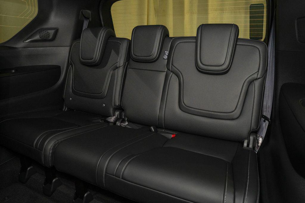 new 2026 Nissan Armada car, priced at $79,948