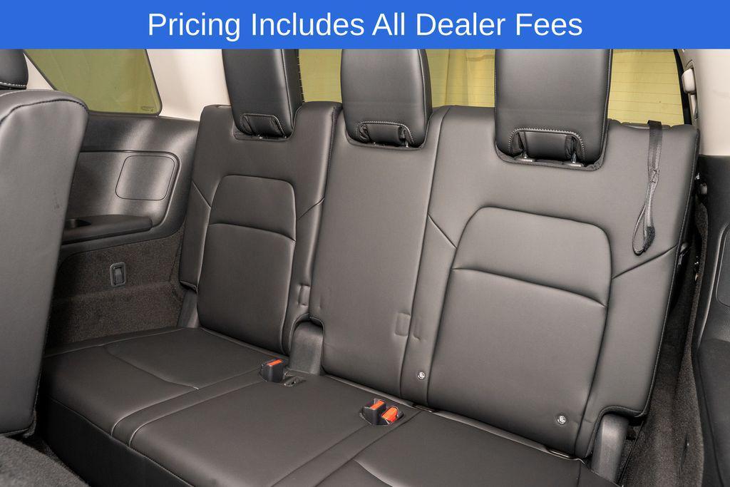 new 2026 Nissan Pathfinder car, priced at $45,408