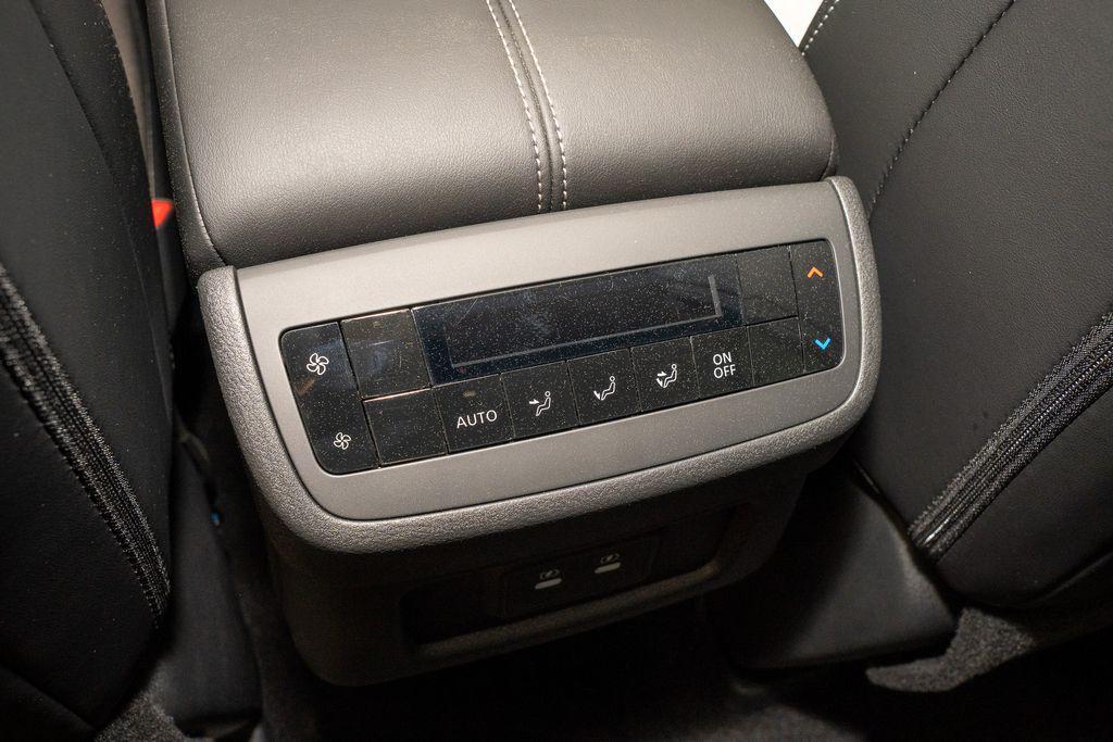 new 2026 Nissan Pathfinder car, priced at $41,574