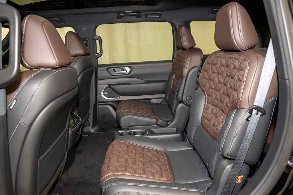 new 2026 Nissan Armada car, priced at $76,460