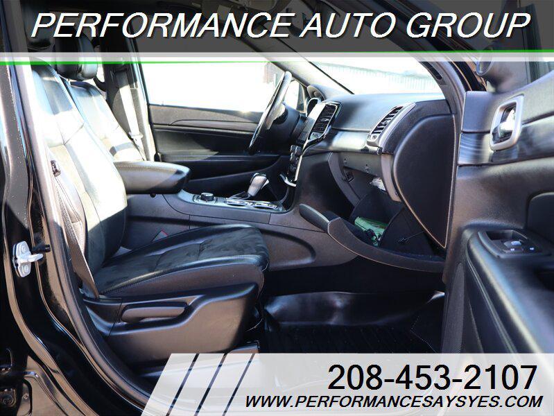 used 2020 Jeep Grand Cherokee car, priced at $16,966