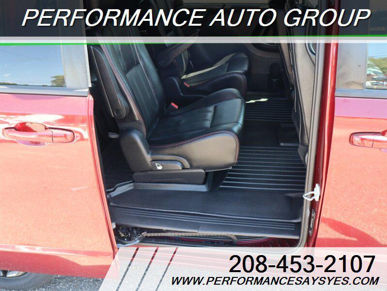 2019 Octane Red Pearlcoat Dodge Grand Caravan