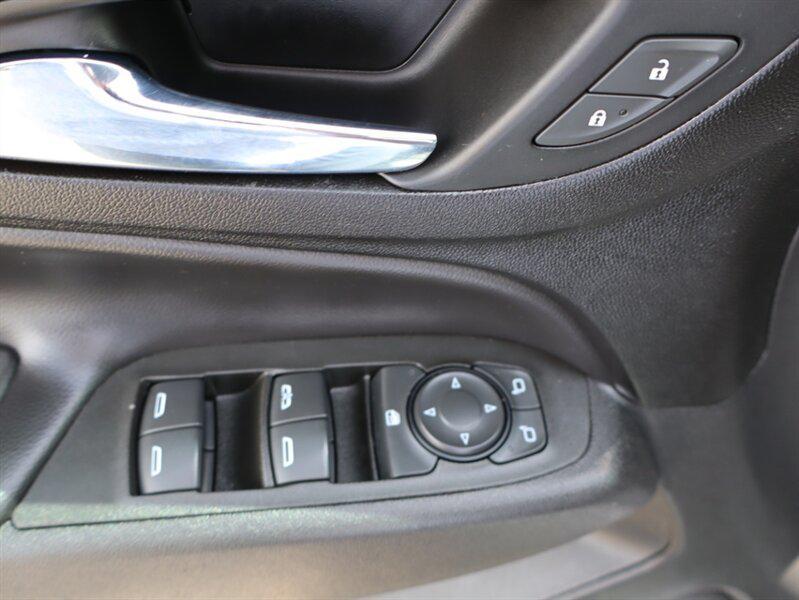 used 2021 Chevrolet Equinox car, priced at $16,999