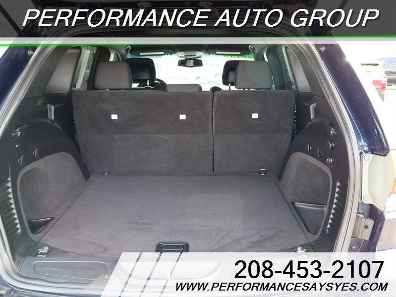used 2015 Jeep Grand Cherokee car, priced at $11,988