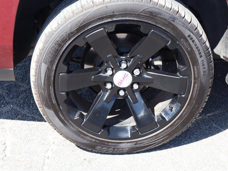 used 2016 GMC Yukon XL car, priced at $21,999