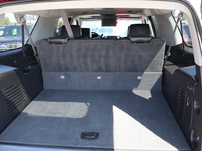 used 2016 GMC Yukon XL car, priced at $21,999