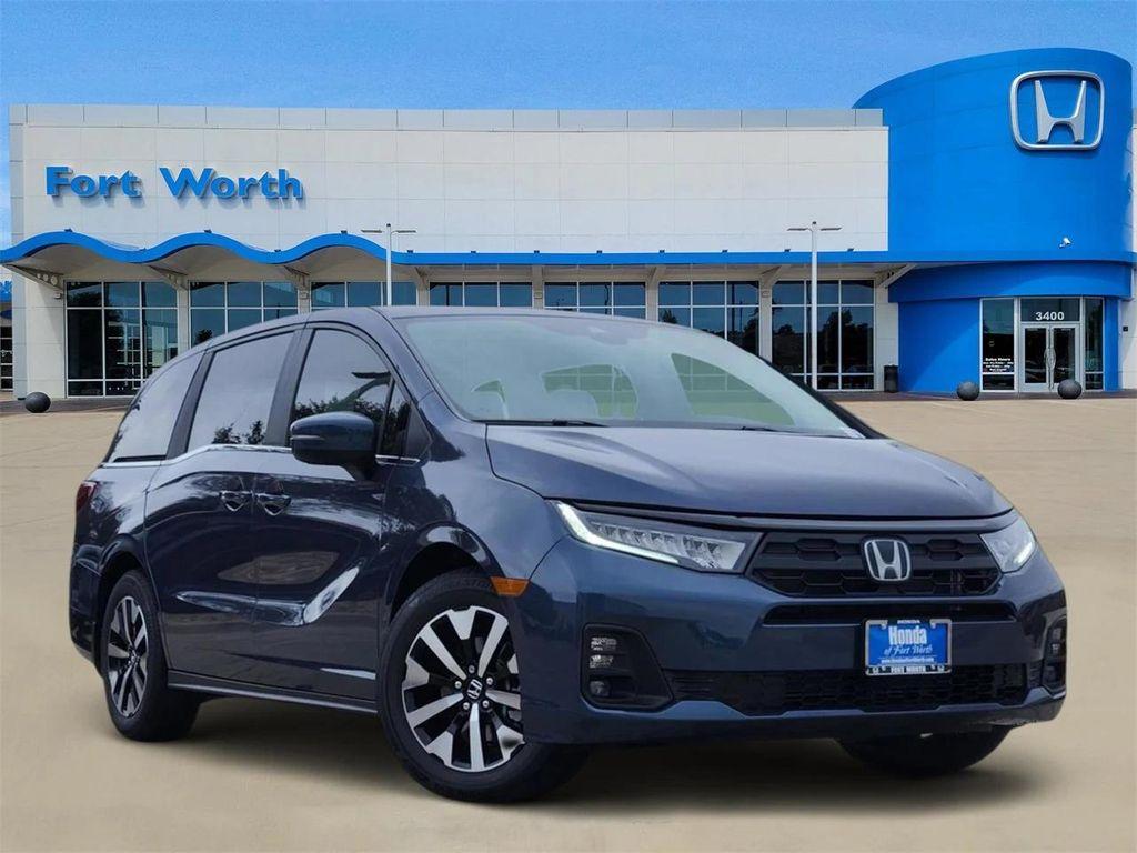 new 2026 Honda Odyssey car, priced at $42,210