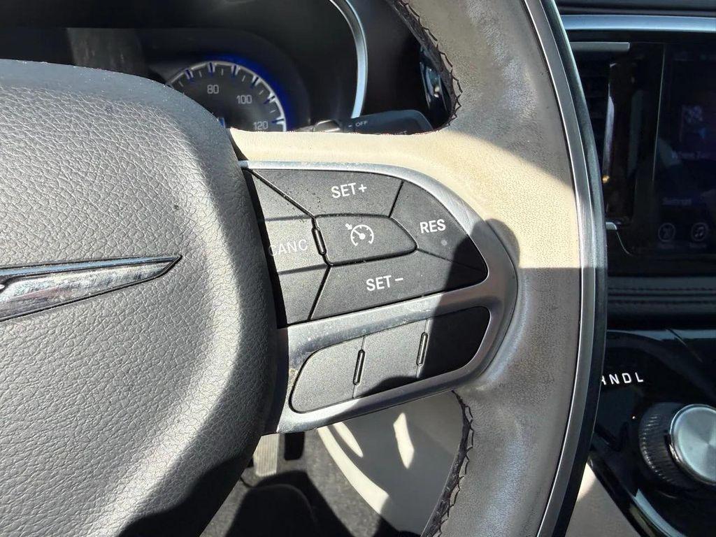 used 2017 Chrysler Pacifica car, priced at $11,100