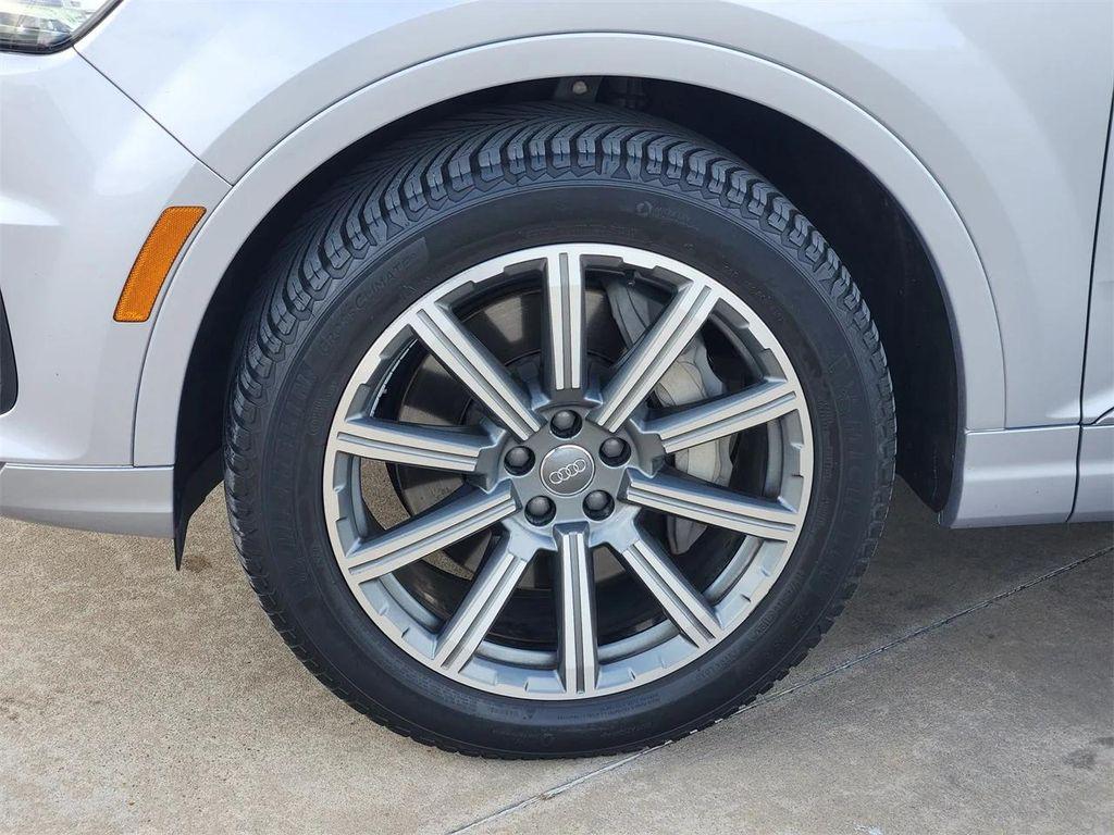 used 2019 Audi Q7 car, priced at $16,500