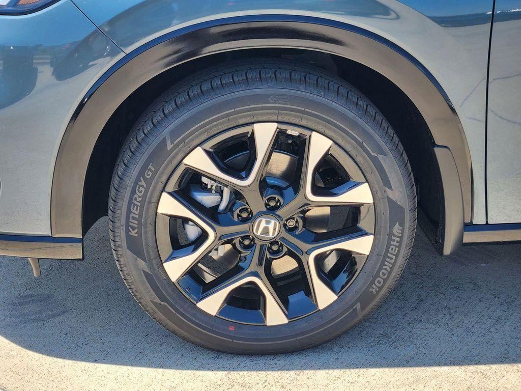 new 2027 Honda HR-V car, priced at $31,102