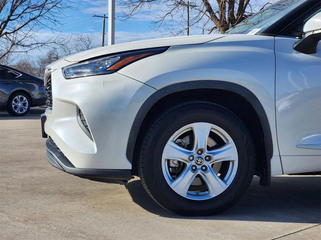 used 2020 Toyota Highlander car, priced at $21,300