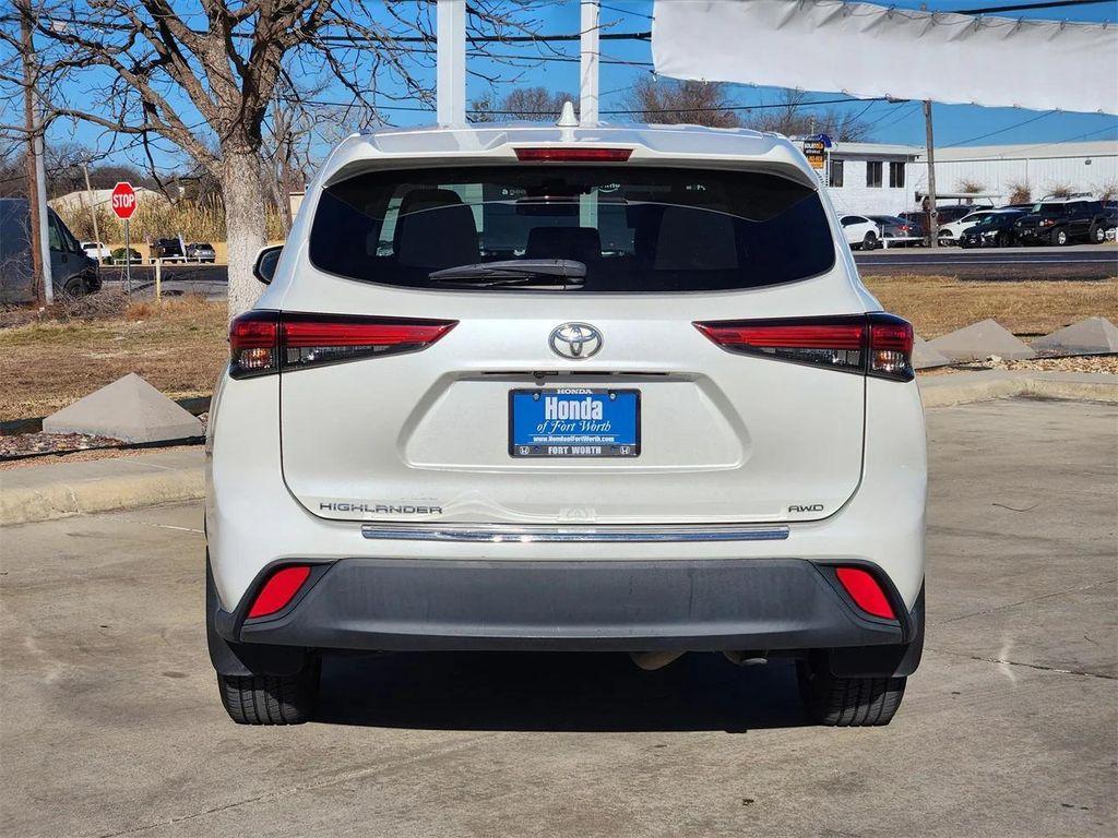 used 2020 Toyota Highlander car, priced at $21,300