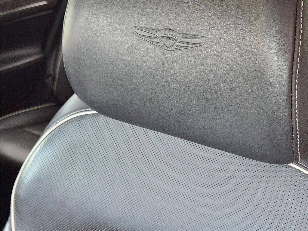 used 2022 Genesis G90 car, priced at $35,900