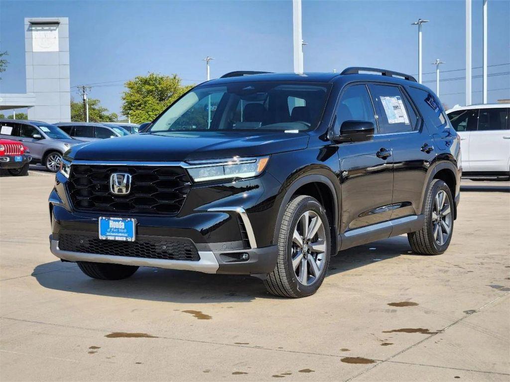 new 2025 Honda Pilot car, priced at $47,475