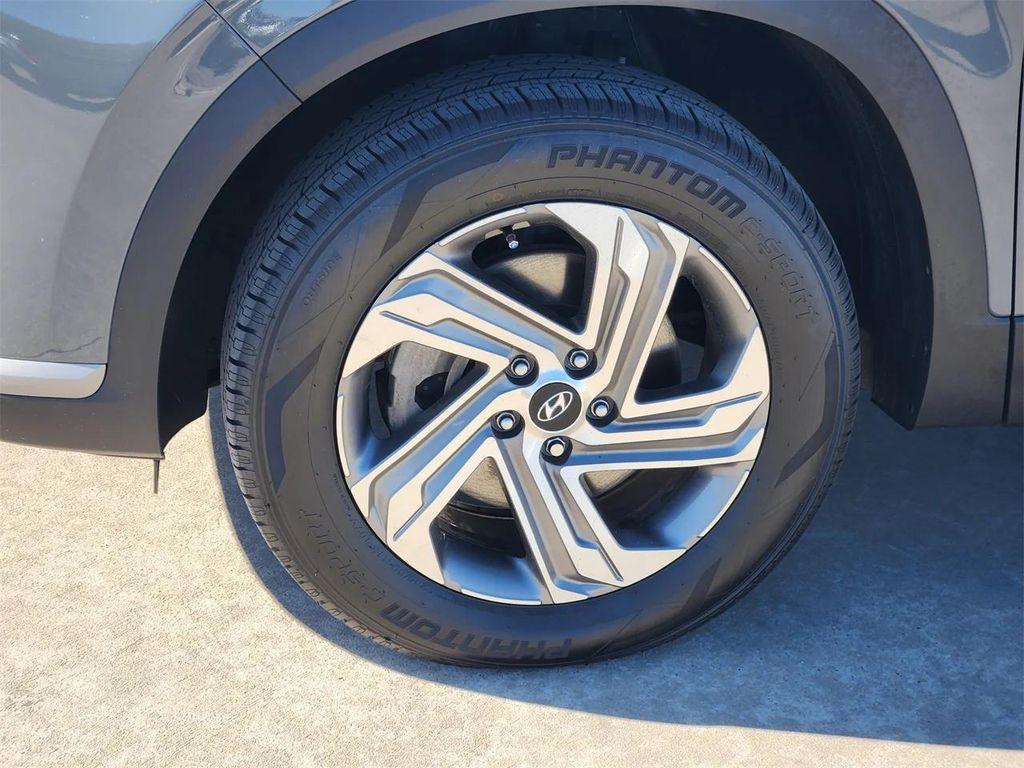 used 2023 Hyundai Santa Fe car, priced at $21,100