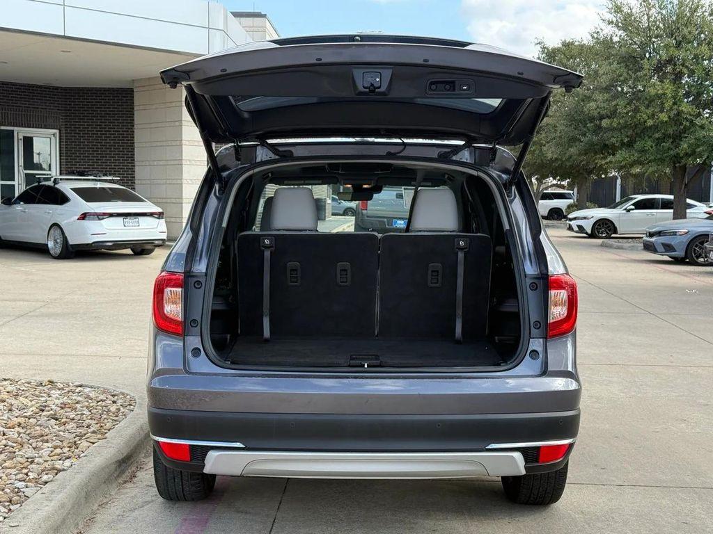 used 2022 Honda Pilot car, priced at $30,900