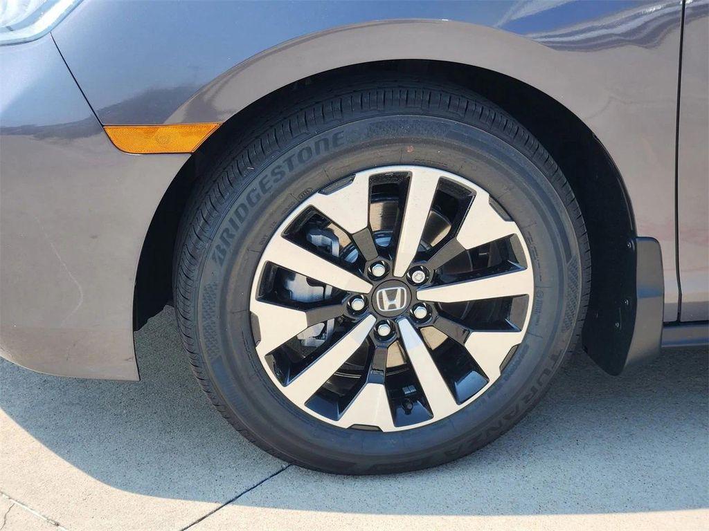 new 2026 Honda Odyssey car, priced at $41,836