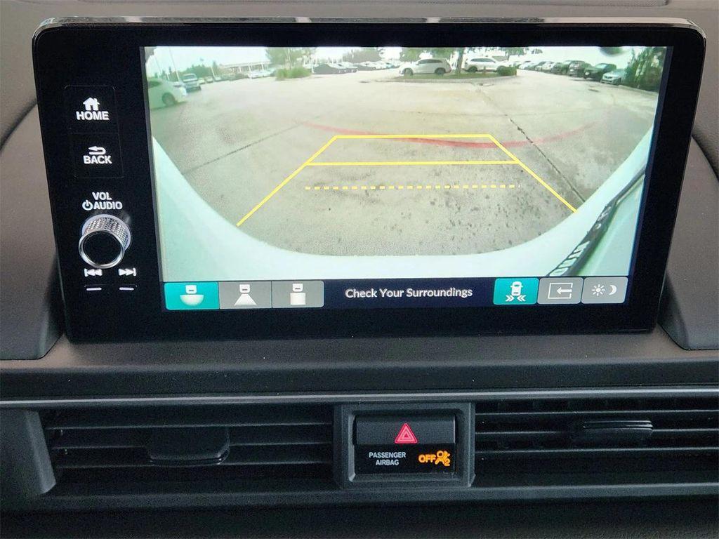 new 2025 Honda Pilot car, priced at $49,365