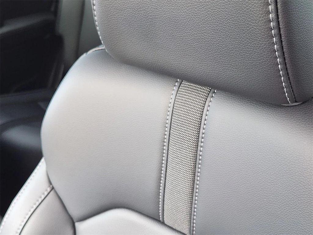 used 2025 Honda Pilot car, priced at $44,300