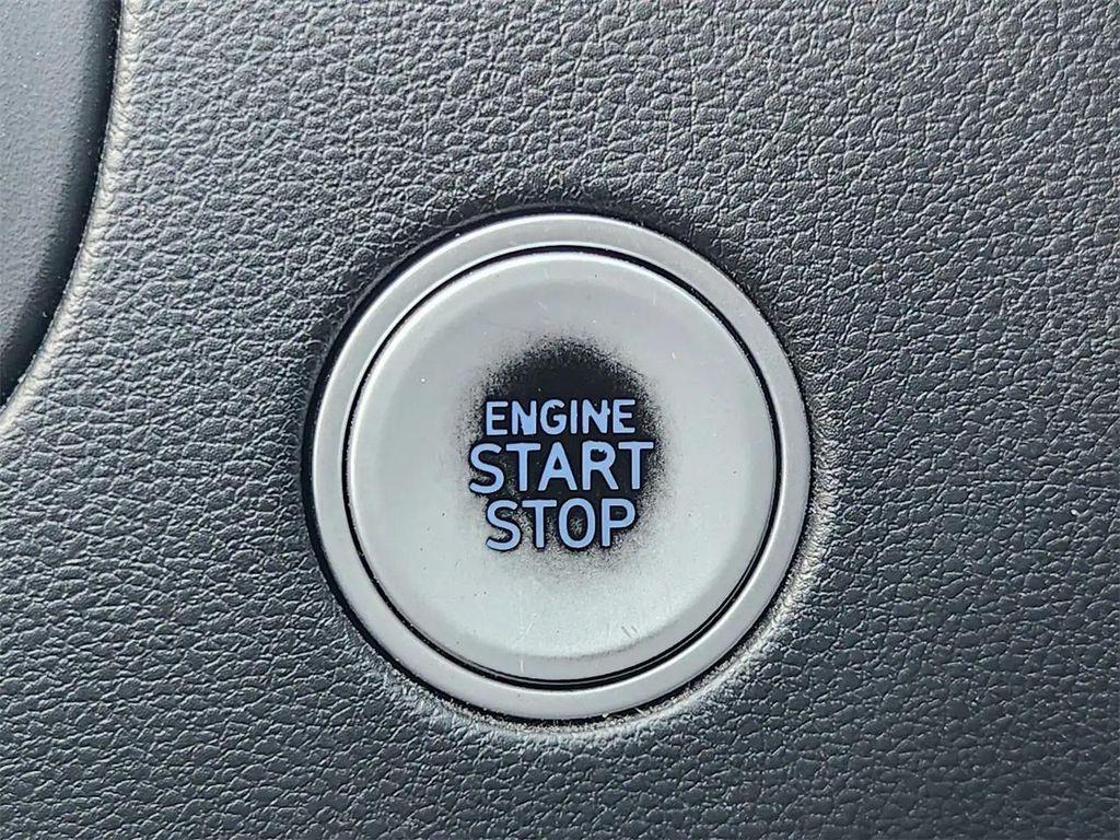 used 2022 Hyundai TUCSON Hybrid car, priced at $18,900