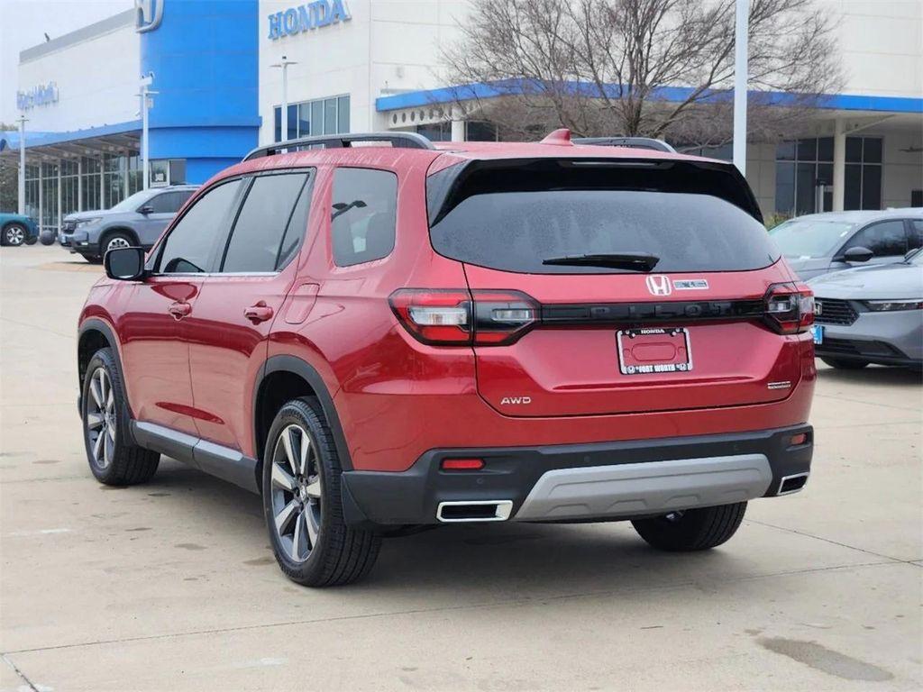 new 2025 Honda Pilot car, priced at $47,902