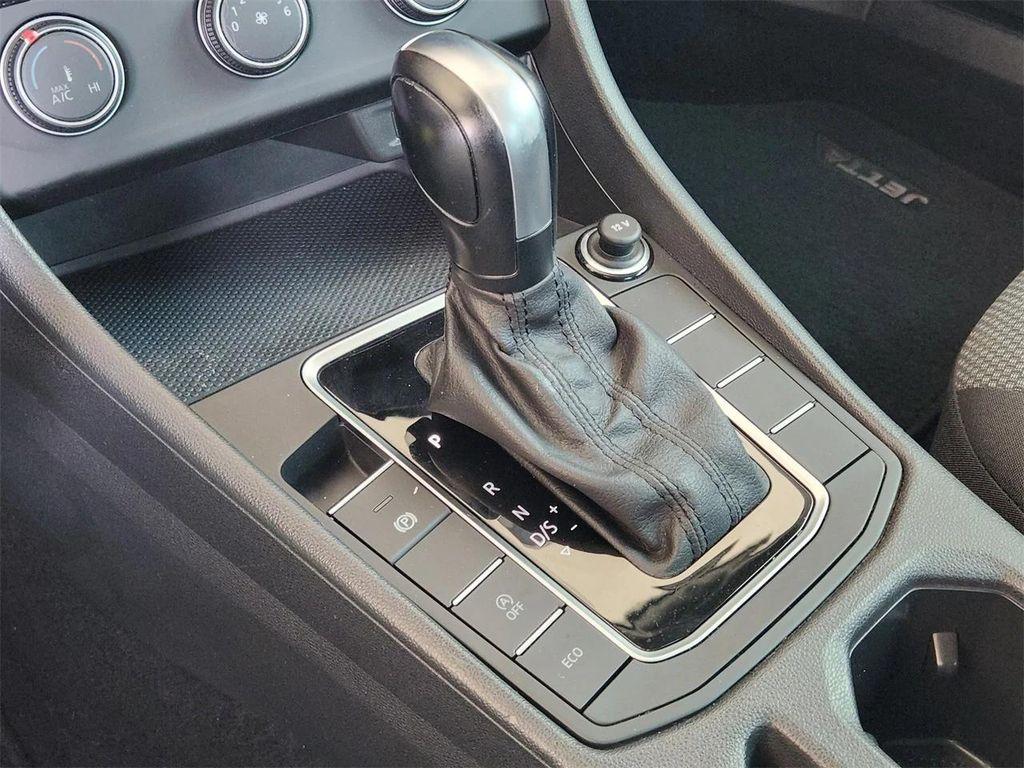 used 2020 Volkswagen Jetta car, priced at $15,600