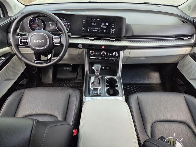 used 2023 Kia Carnival car, priced at $28,450