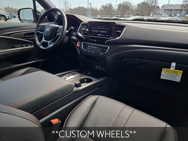 used 2025 Honda Ridgeline car, priced at $37,420