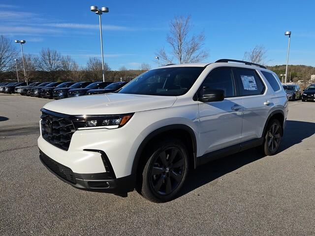 new 2025 Honda Pilot car, priced at $42,660