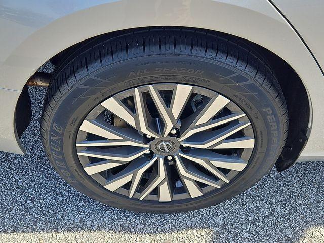 used 2024 Nissan Altima car, priced at $18,550