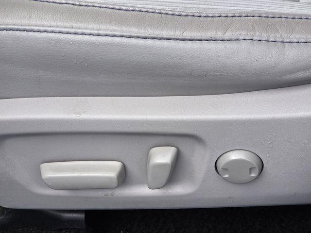 used 2019 Toyota Highlander car, priced at $20,697