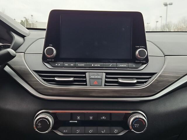 used 2024 Nissan Altima car, priced at $18,997