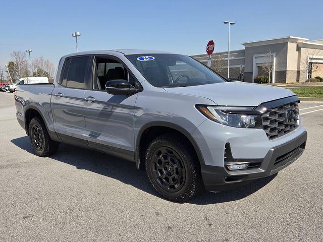 used 2025 Honda Ridgeline car, priced at $39,691