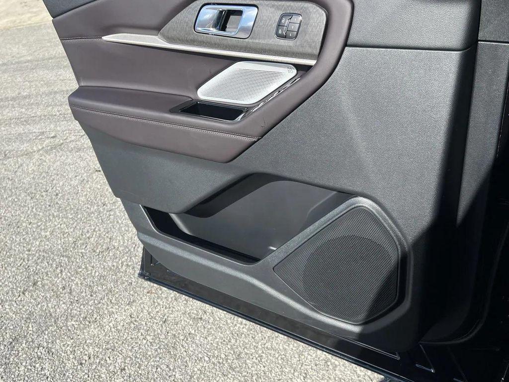 new 2026 Ford Explorer car, priced at $49,538
