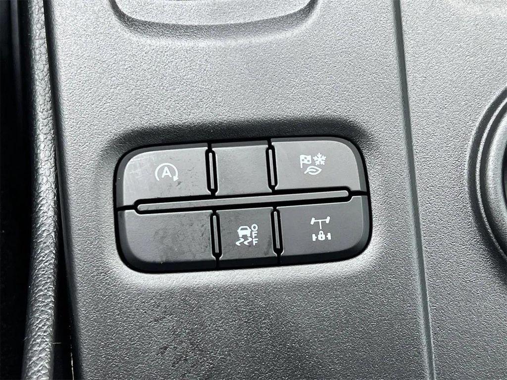 new 2025 Ford Ranger car, priced at $30,562