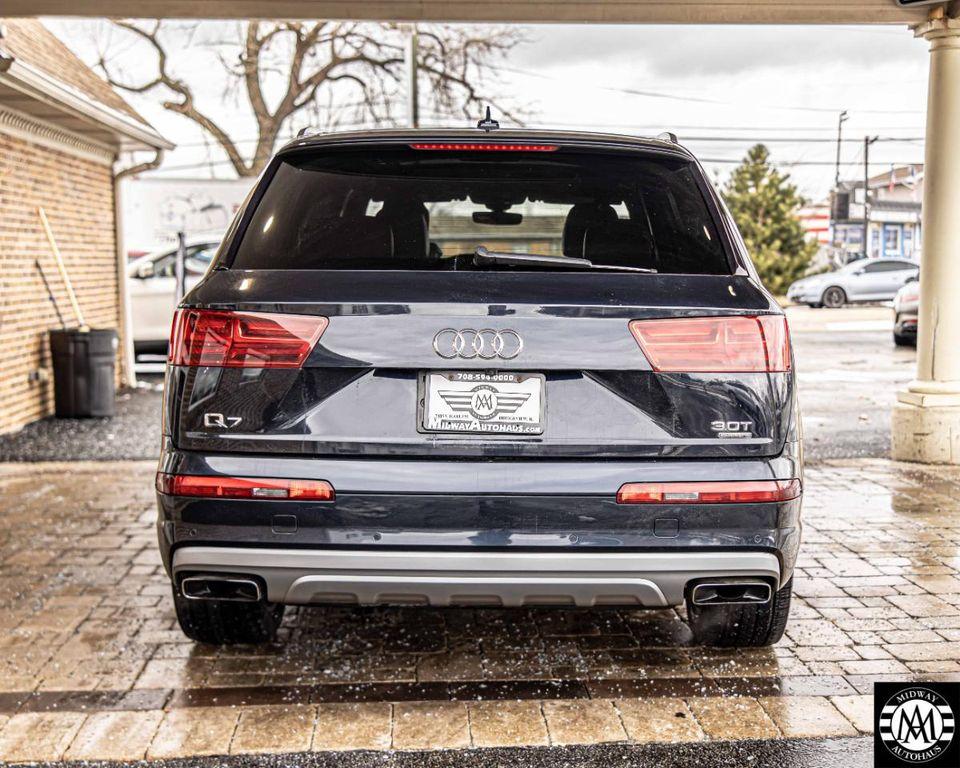 used 2018 Audi Q7 car, priced at $17,495