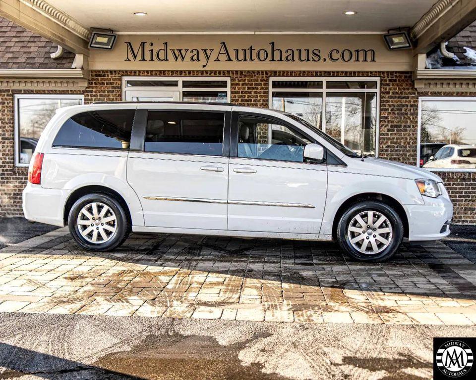 used 2015 Chrysler Town & Country car, priced at $5,995