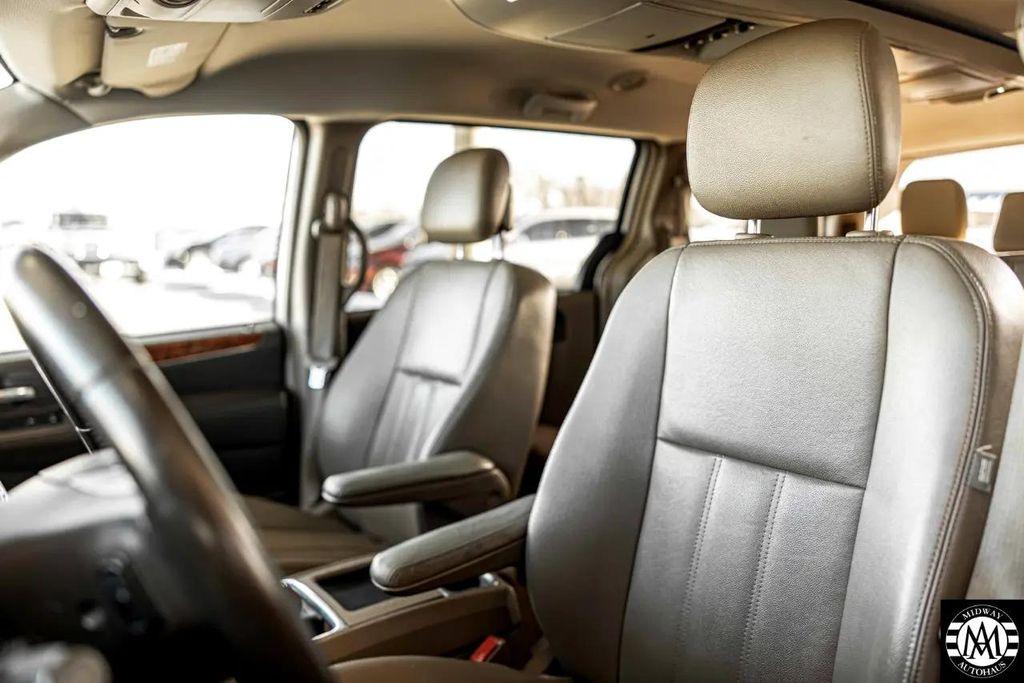 used 2015 Chrysler Town & Country car, priced at $5,995