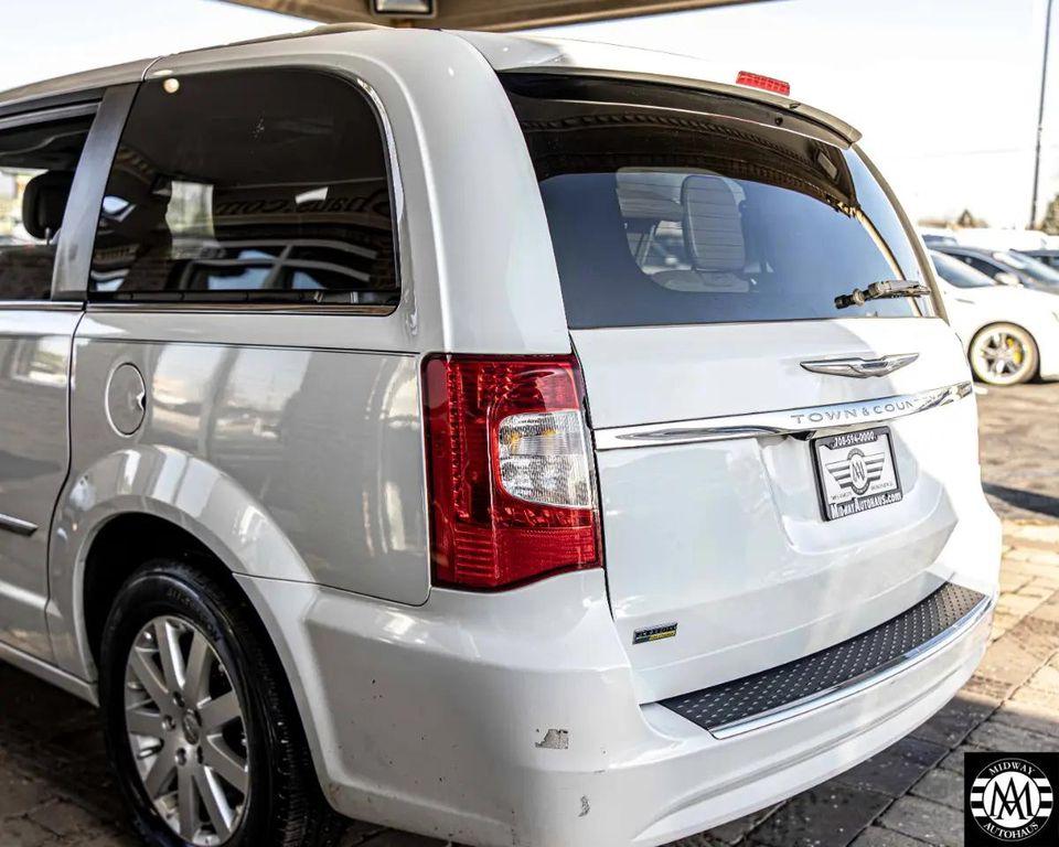 used 2015 Chrysler Town & Country car, priced at $5,995