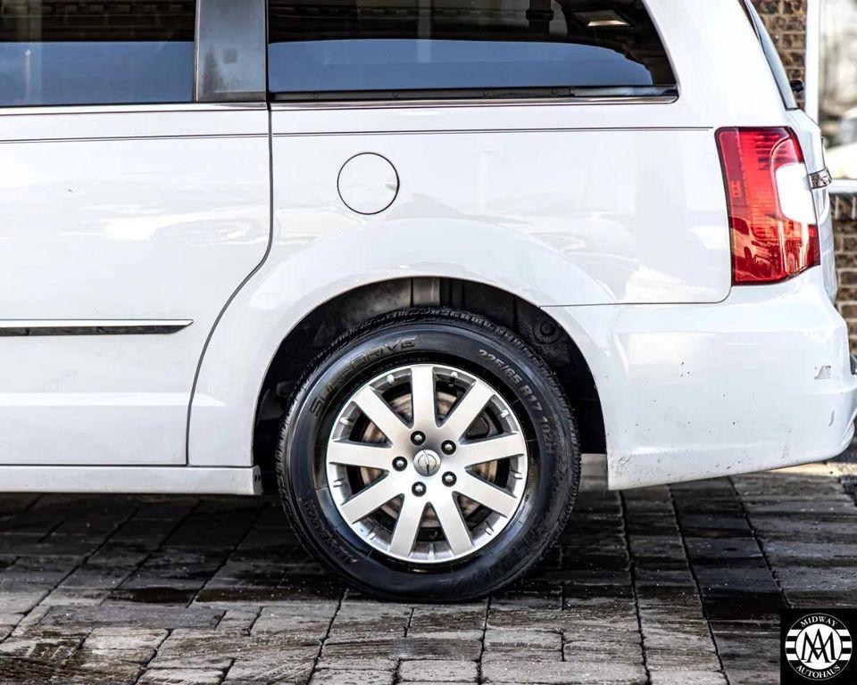 used 2015 Chrysler Town & Country car, priced at $5,995