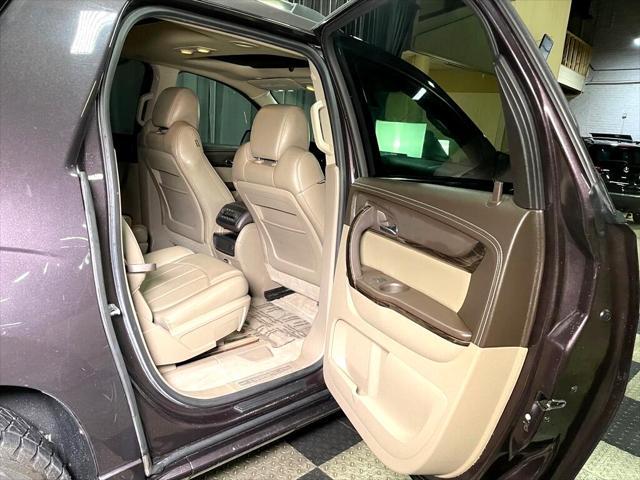 used 2015 GMC Acadia car, priced at $13,999