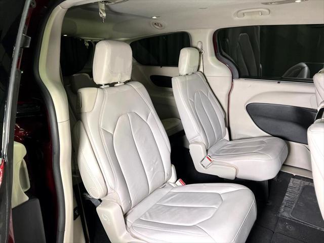 used 2017 Chrysler Pacifica car, priced at $16,295