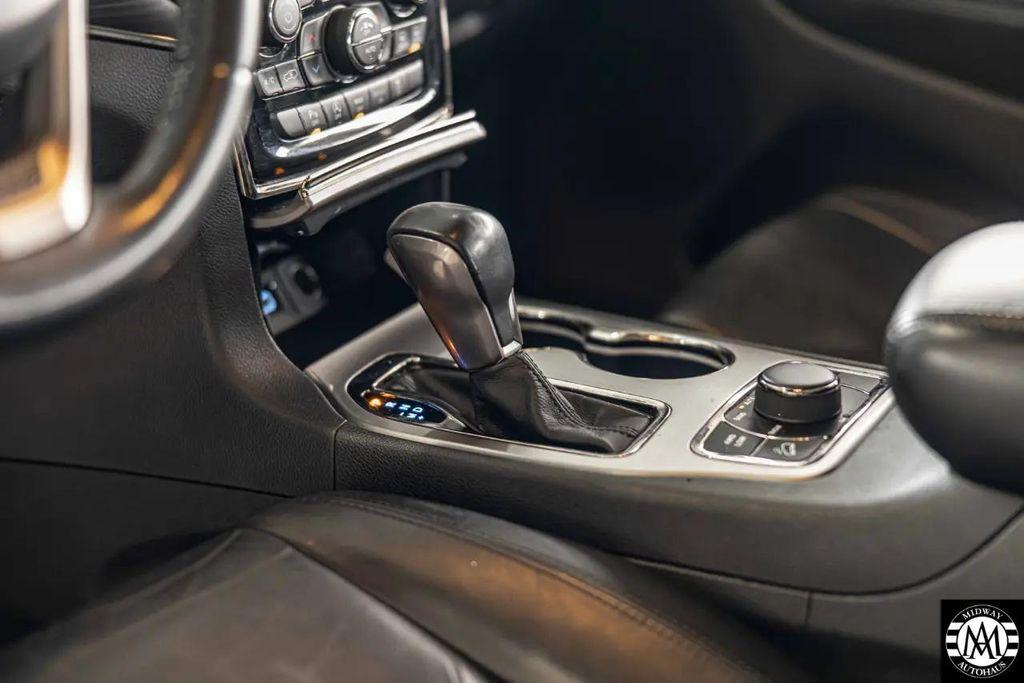 used 2020 Jeep Grand Cherokee car, priced at $21,195
